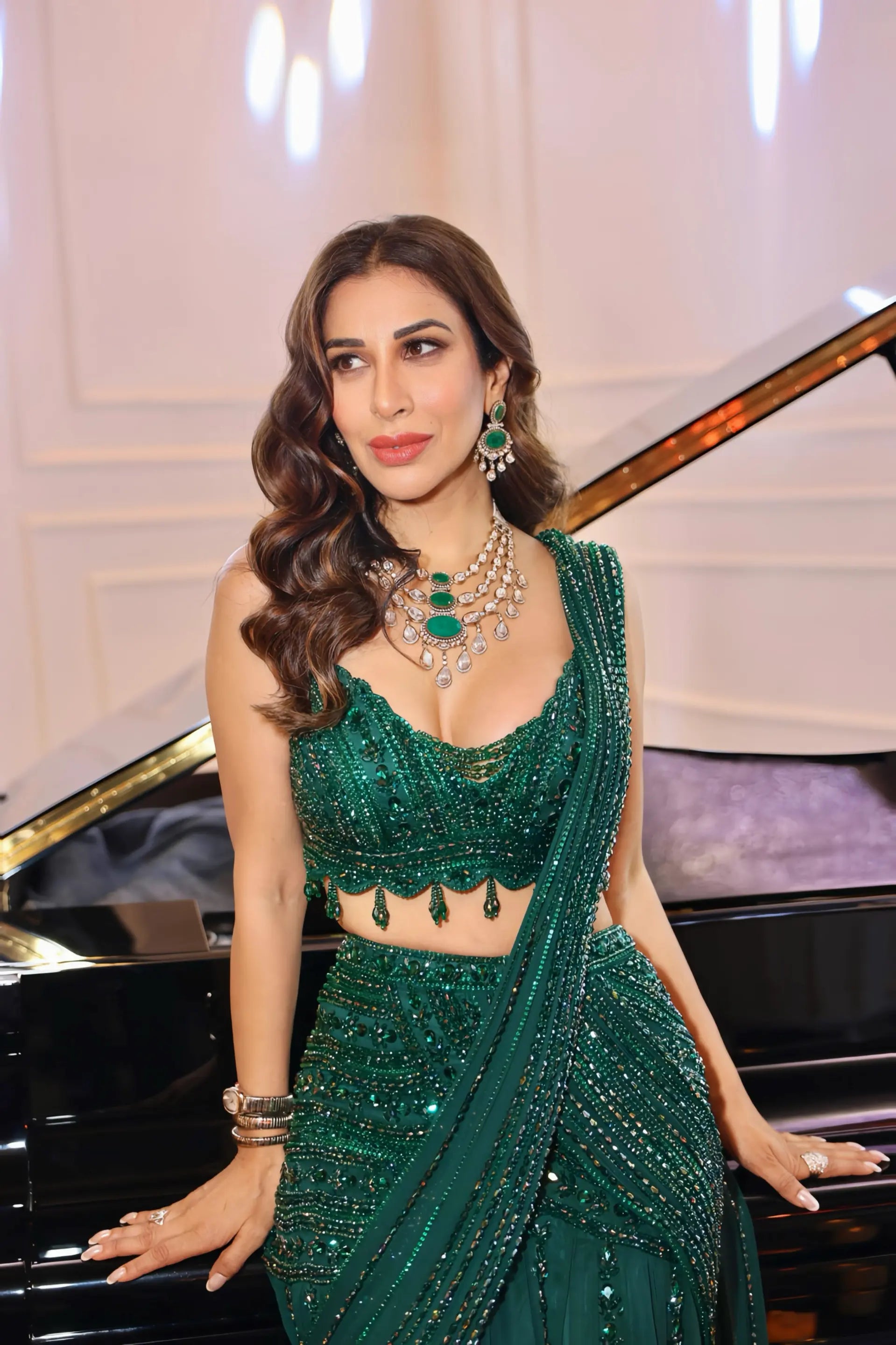 SOPHIE CHOUDRY IN EVORIA SARI